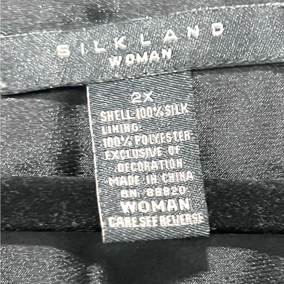 SilkLand Black 100% silk Embellished sheet Long Sleeve Blouse 2X - Picture 2 of 8